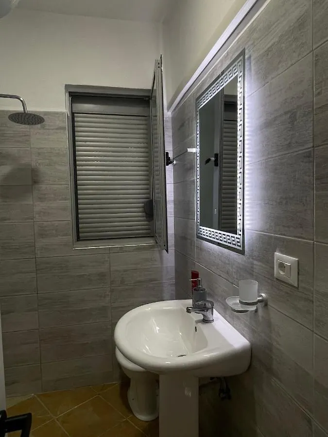 2D Apartment 1 Golem 0*, Golem (Tirana) Arnavutluk